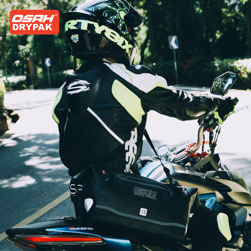 OSAH アーミーグリーンオートバイバッグ 15L リアシー - Motorcycle Gear Companies のレビューと価格